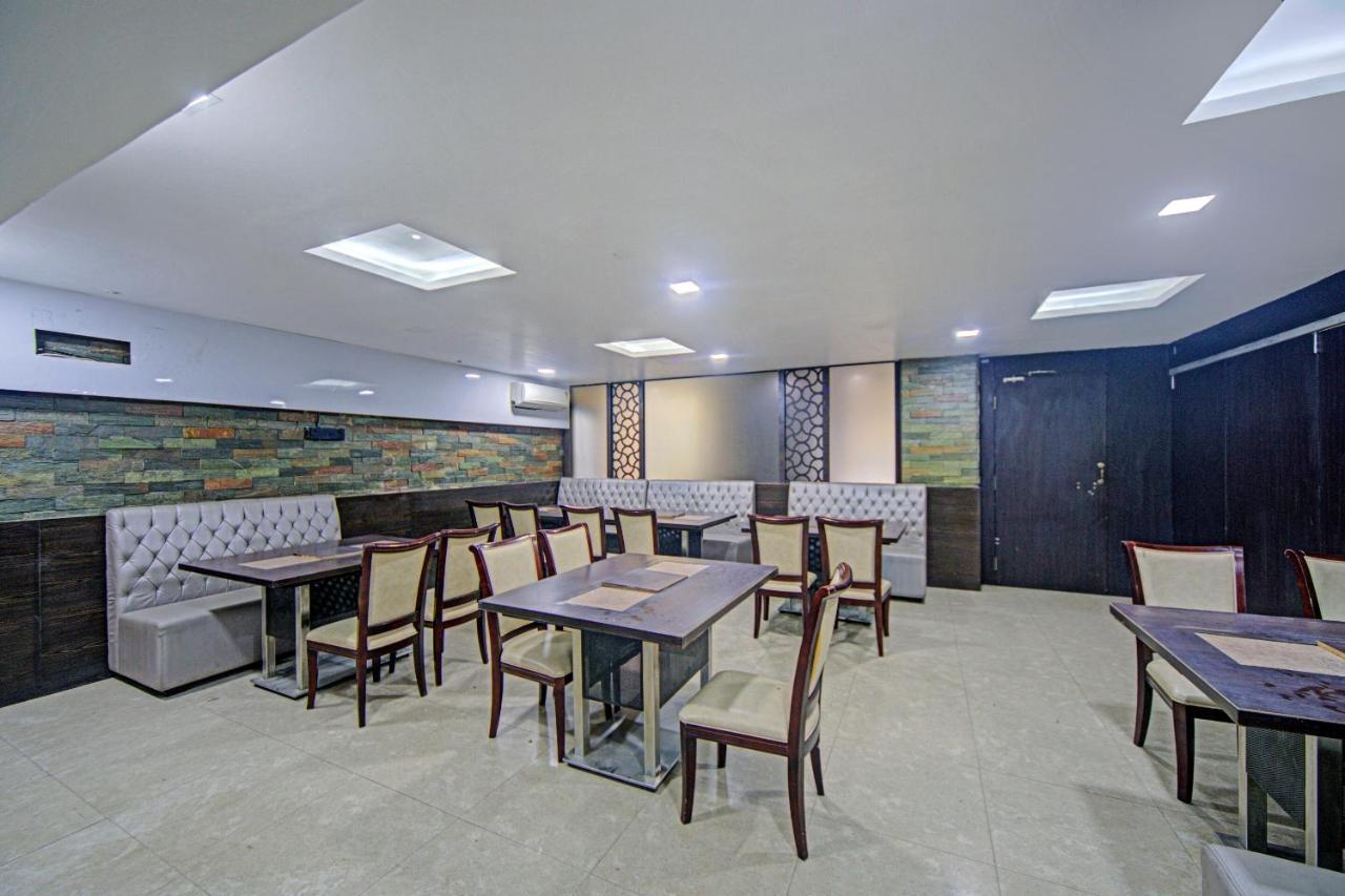 Townhouse 515 Hotel Iris T Nagar Near Shri Ayyappan Temple เชนไน ภายนอก รูปภาพ